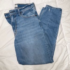 Abercrombie & Fitch High Rise Mom Jean